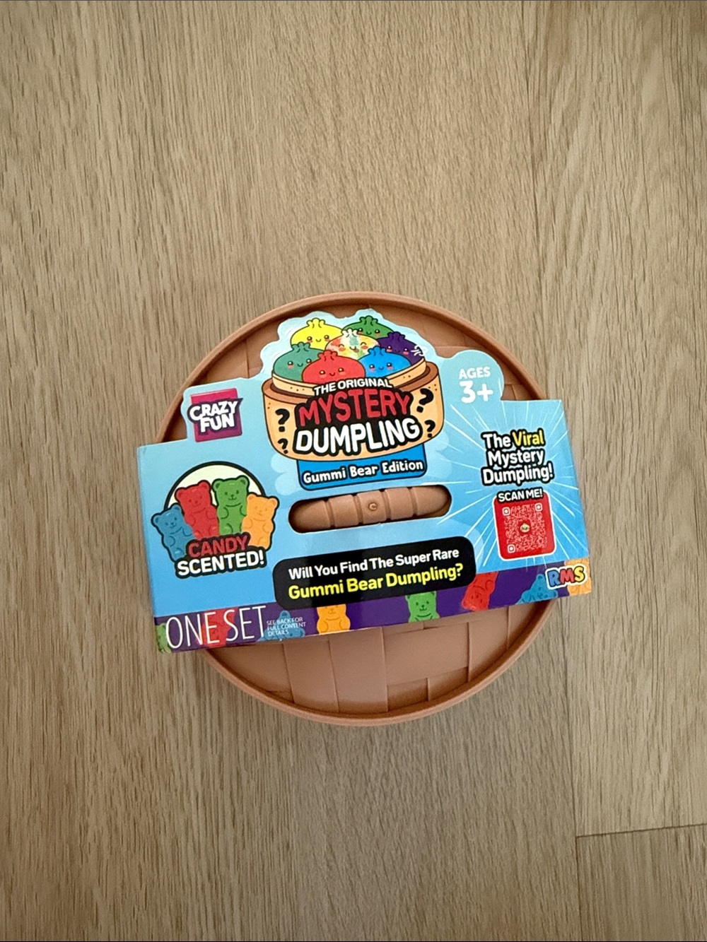 Crazy 8 Mystery Dumpling Gummi Bear Edition - Blue & Brown